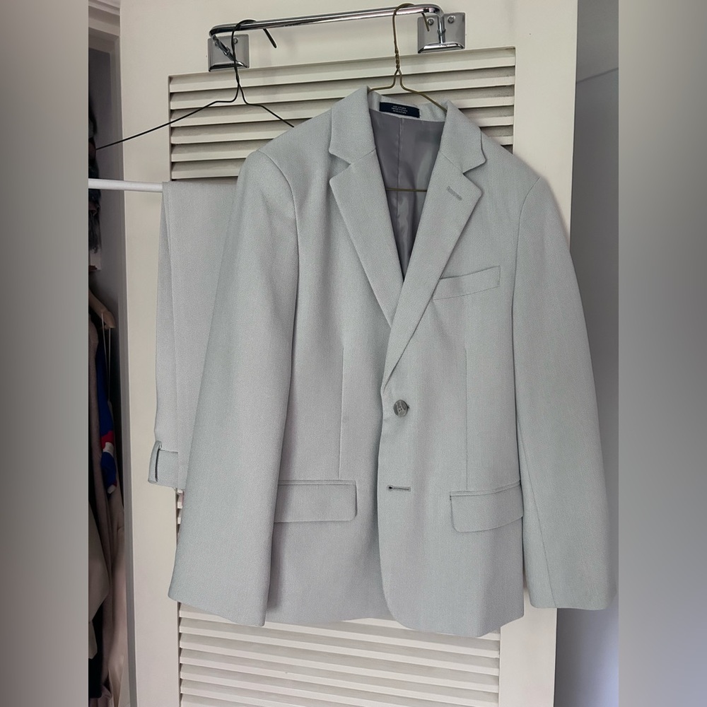 Nautica Boys 2-Piece Suit Size 10 Light Gray